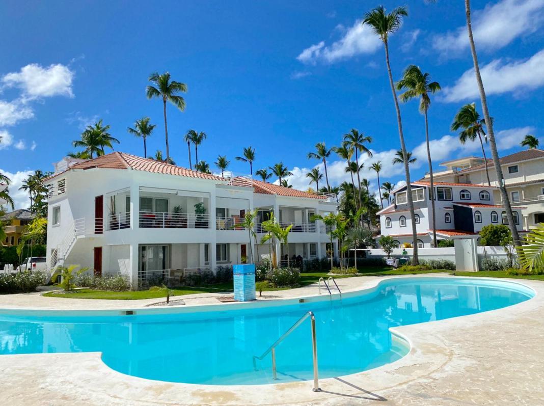 Blue Ocean Beachfront Villas & Apartments - Wifi, Pool, Bbq, Playa Los Corales Punta Cana Kültér fotó