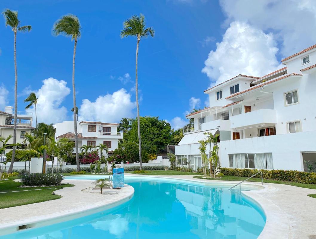 Blue Ocean Beachfront Villas & Apartments - Wifi, Pool, Bbq, Playa Los Corales Punta Cana Kültér fotó
